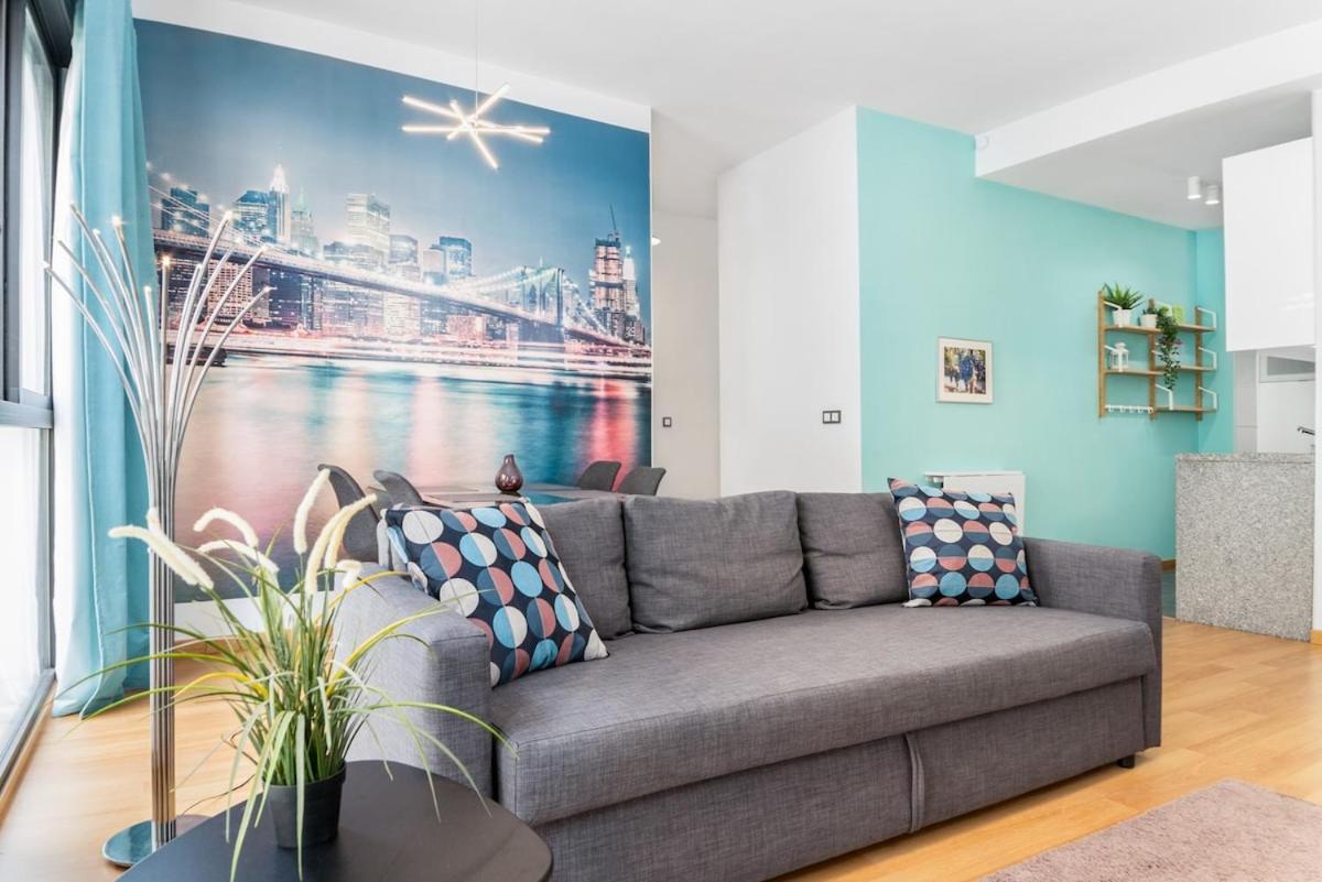 -malagasunapts- Modern Citycentre Pool&parking Apartment *