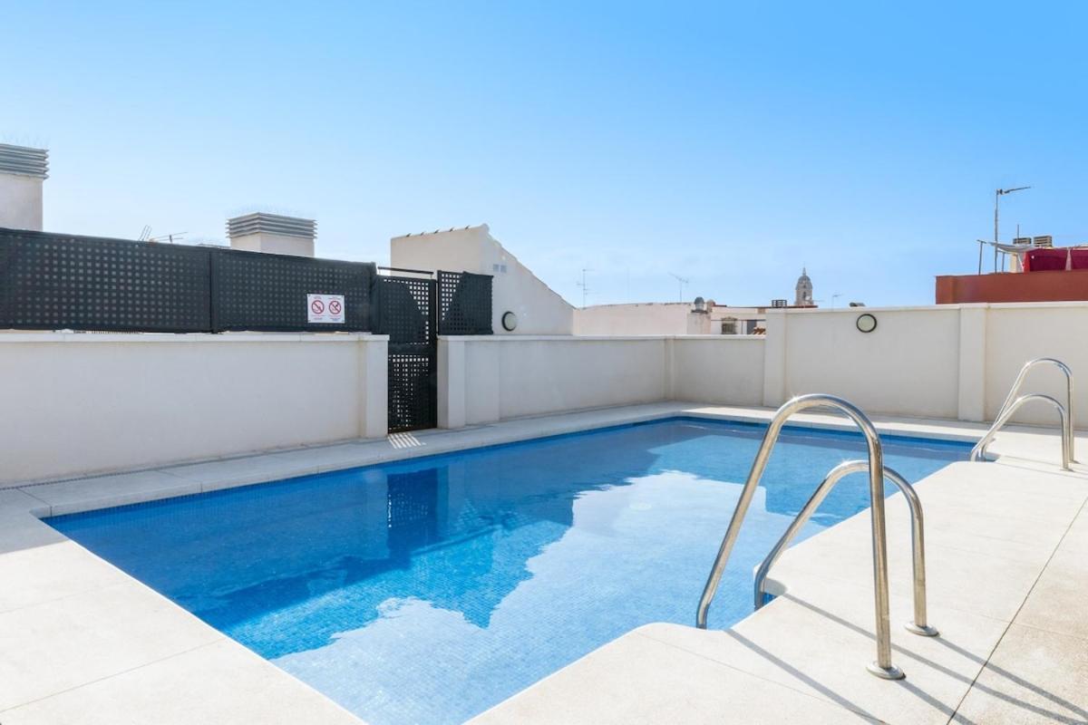 Apartment -malagasunapts- Modern Citycentre Pool&parking