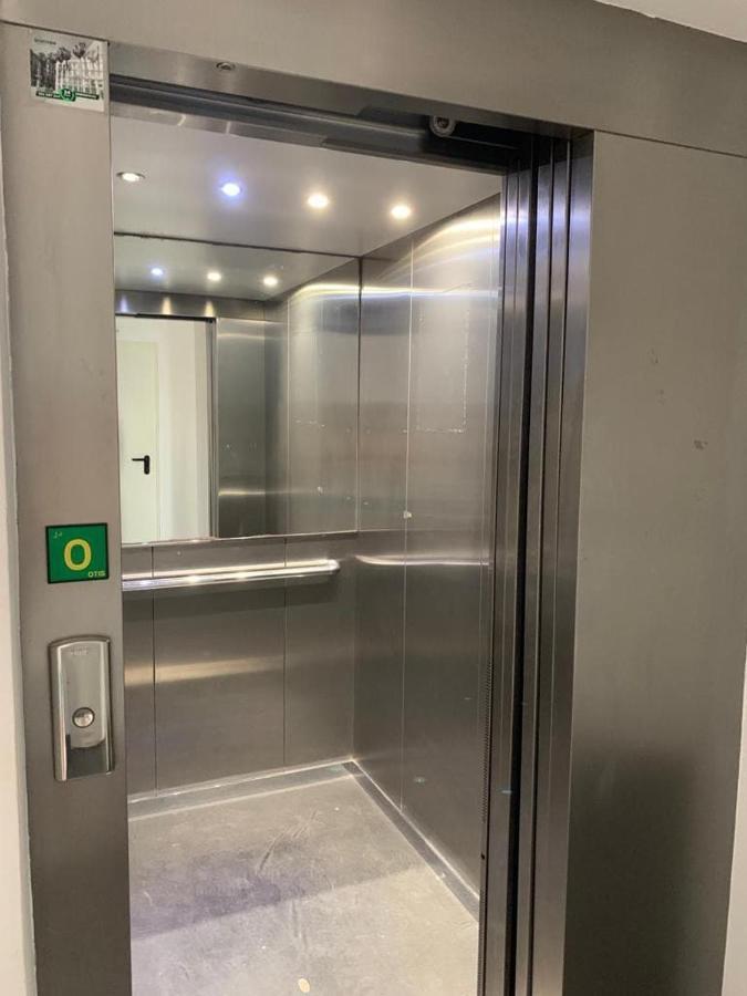 -malagasunapts- Modern Citycentre Pool&parking