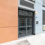 -Malagasunapts- Modern Citycentre Pool&Parking